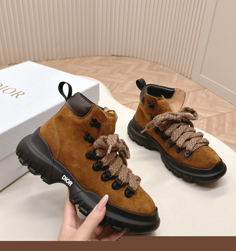 ch**an D*or boots